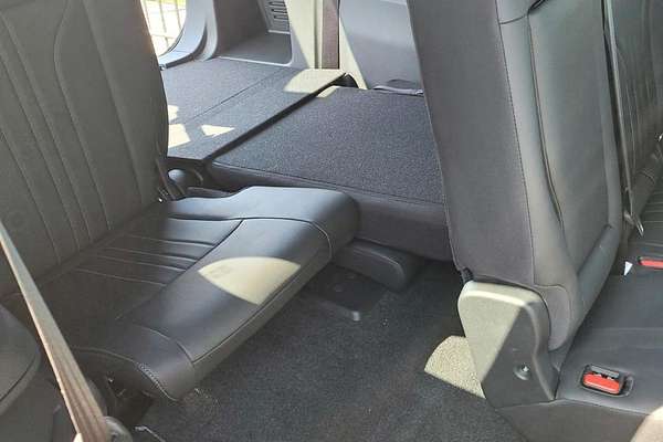 2025 Isuzu MU-X LS-T