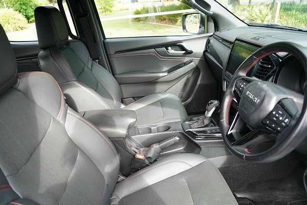 2022 Isuzu D-MAX X-TERRAIN 4X4