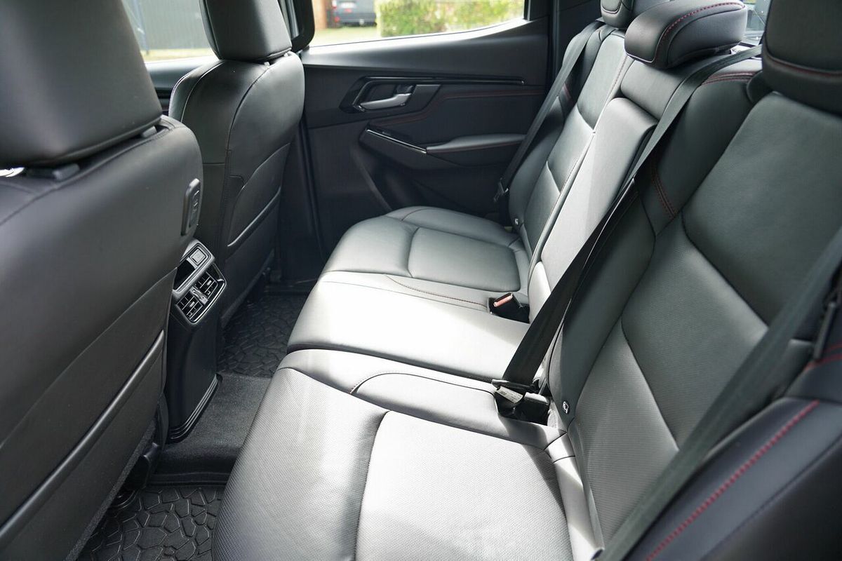 2022 Isuzu D-MAX X-TERRAIN 4X4