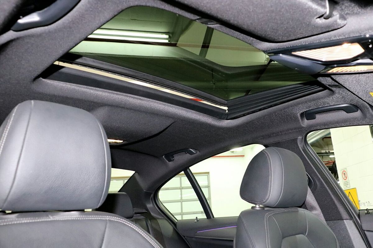 2019 BMW 5 Series 520i M Sport G30