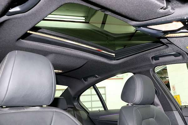 2019 BMW 5 Series 520i M Sport G30