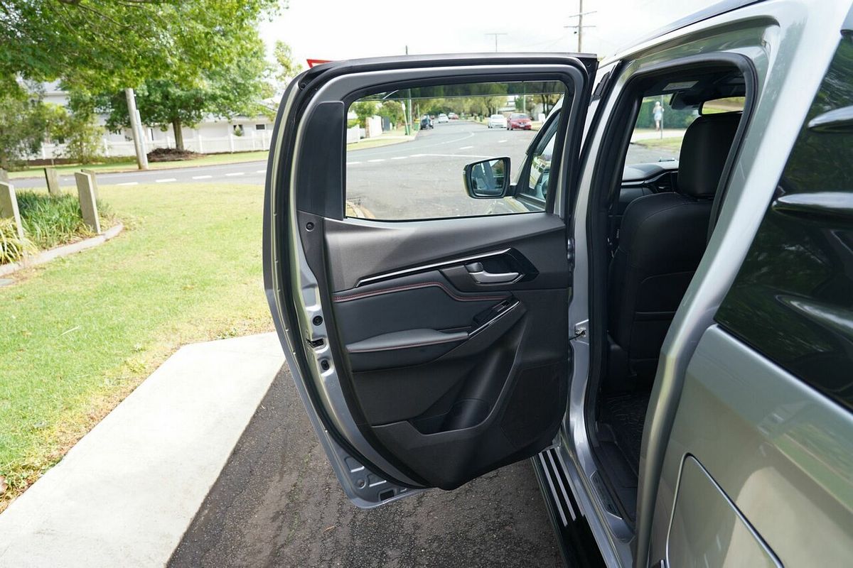 2022 Isuzu D-MAX X-TERRAIN 4X4