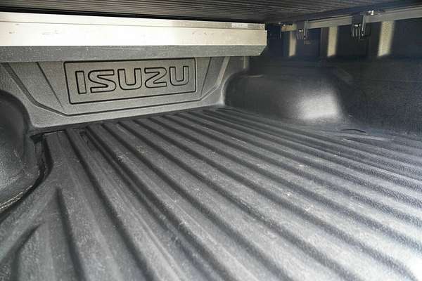 2022 Isuzu D-MAX X-TERRAIN 4X4