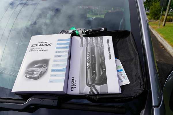 2022 Isuzu D-MAX X-TERRAIN 4X4