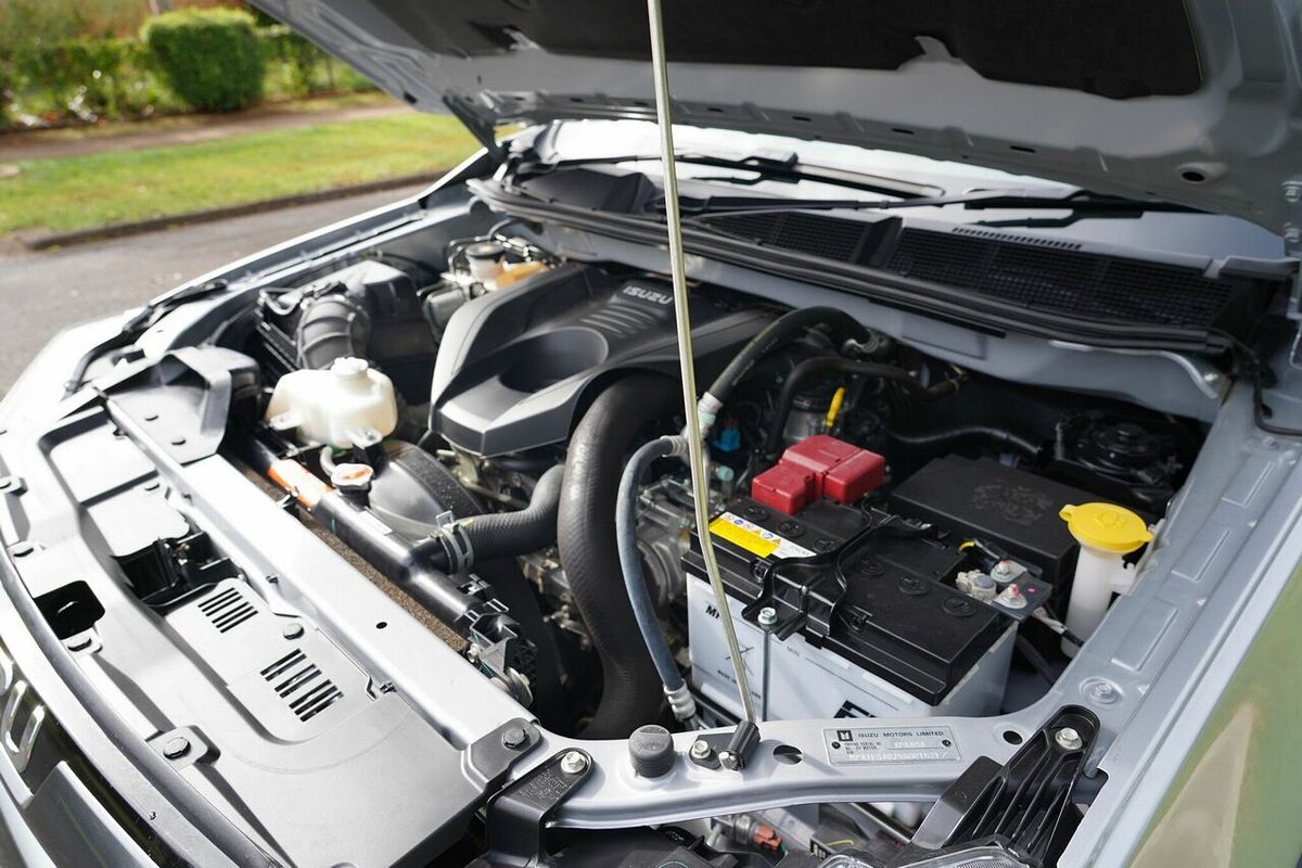 2022 Isuzu D-MAX X-TERRAIN 4X4