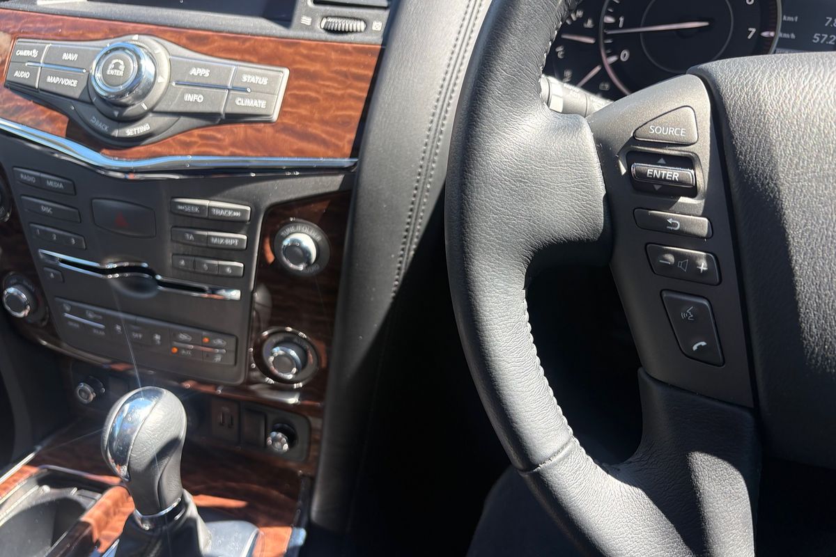 2023 Nissan Patrol Ti-L Y62