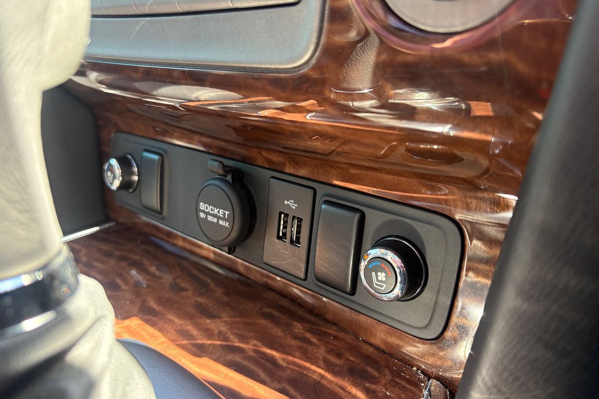 2023 Nissan Patrol Ti-L Y62