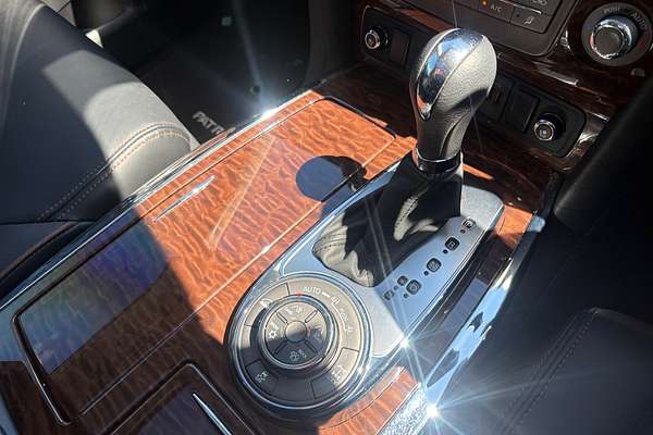 2023 Nissan Patrol Ti-L Y62