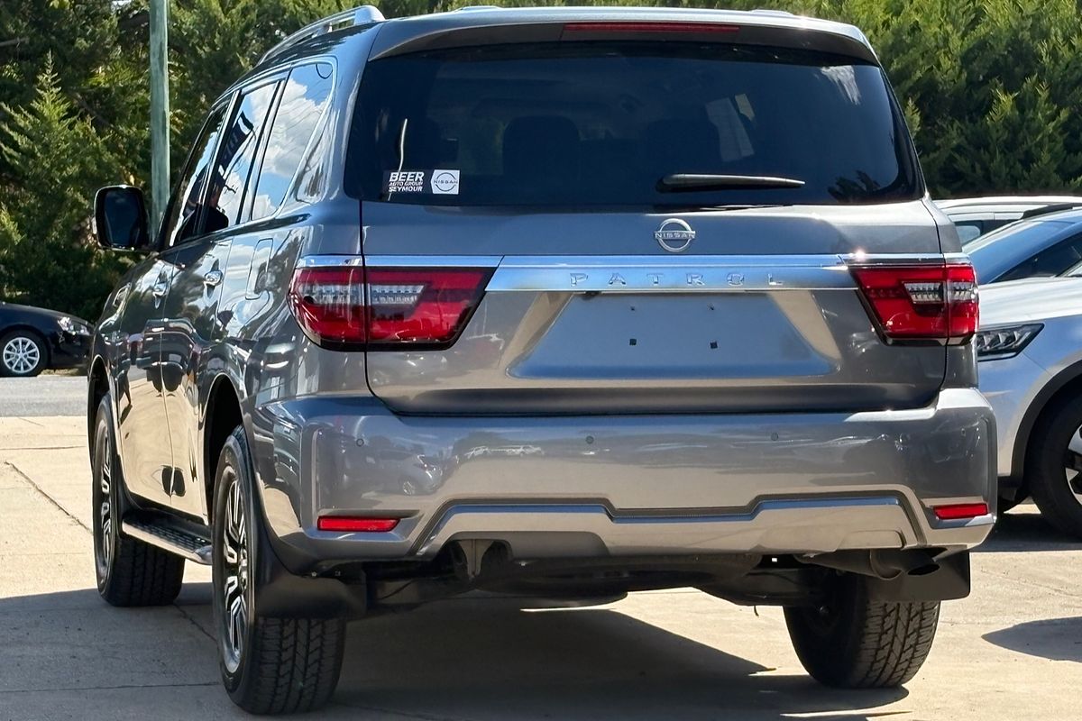 2023 Nissan Patrol Ti-L Y62