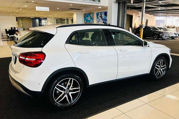 2018 Mercedes-Benz GLA-Class GLA180 X156