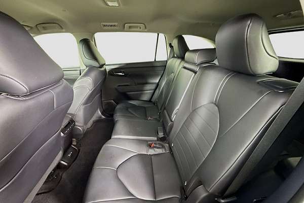 2025 Toyota Kluger GXL AXUH78R