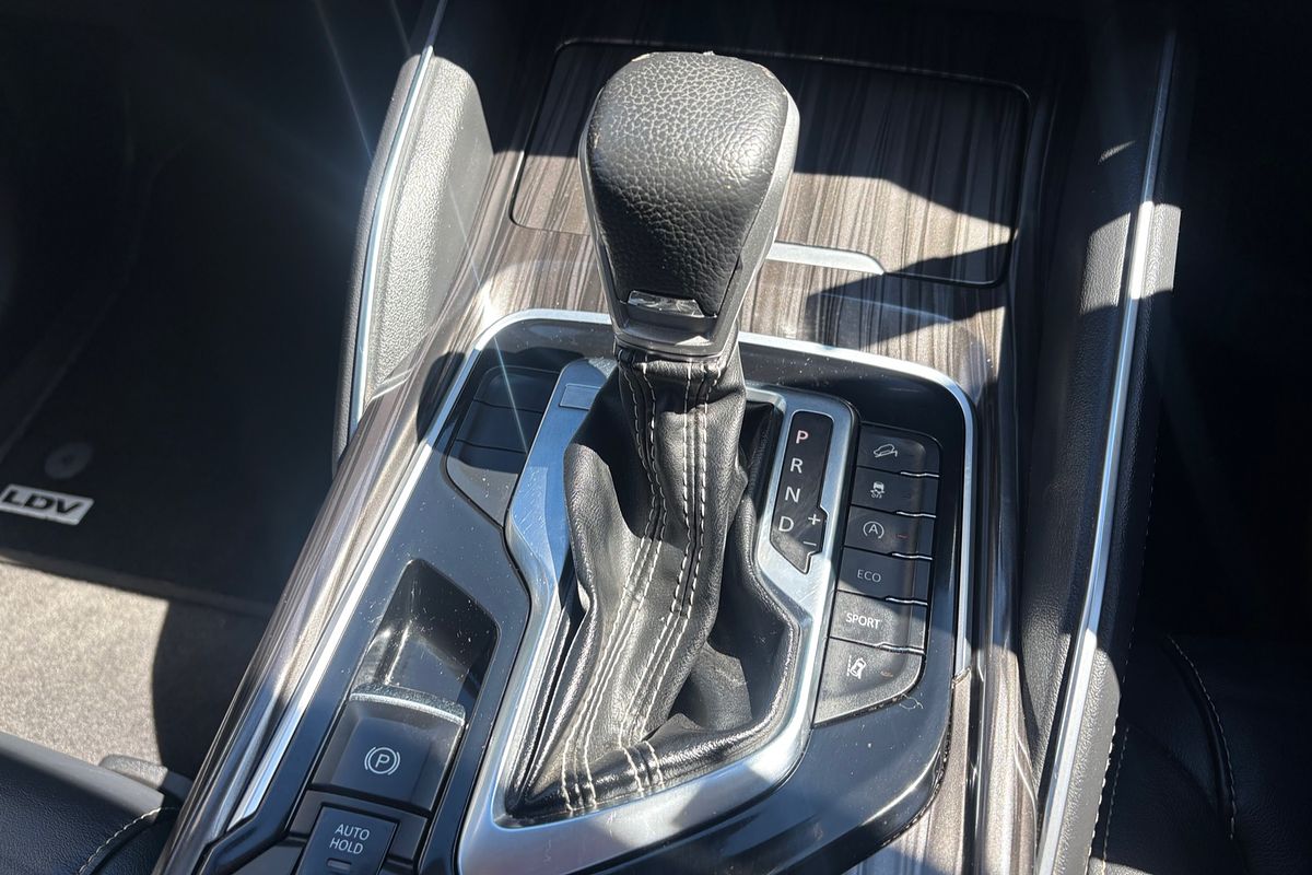 2021 LDV D90 Executive SV9A