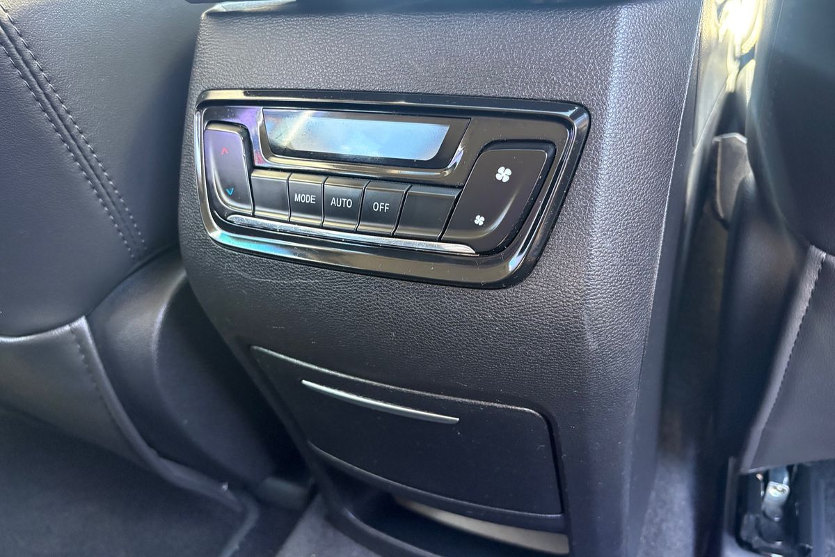 2021 LDV D90 Executive SV9A