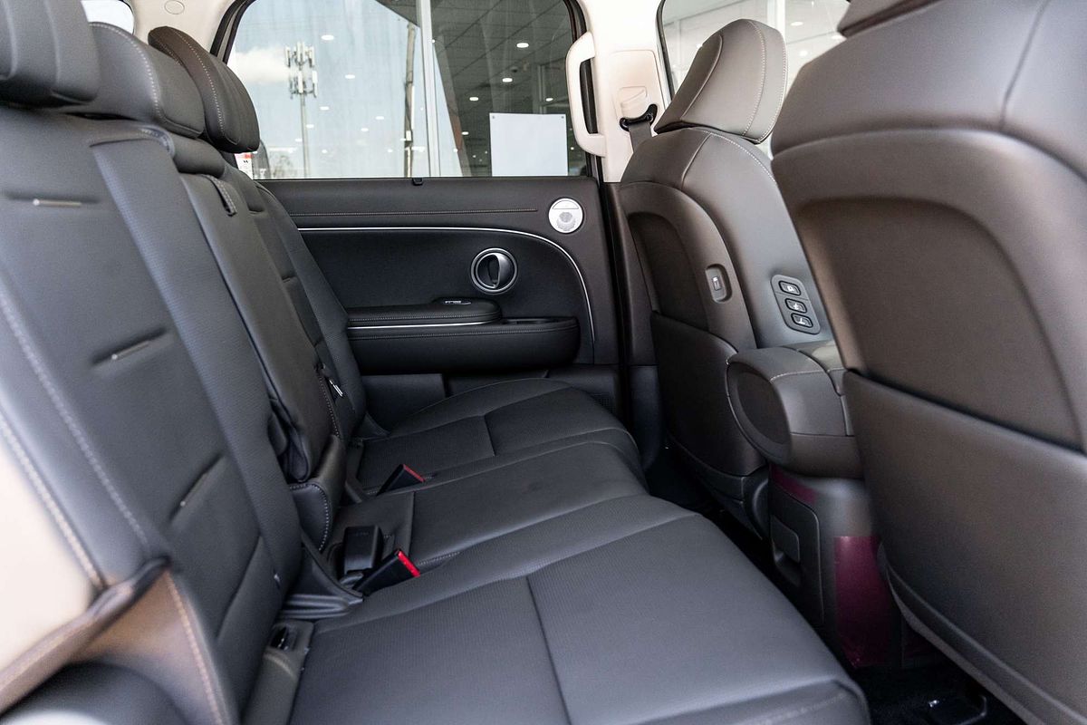 2025 Hyundai Palisade Calligraphy LX3.V1