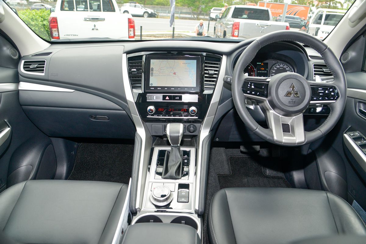 2024 Mitsubishi Pajero Sport GLS QG