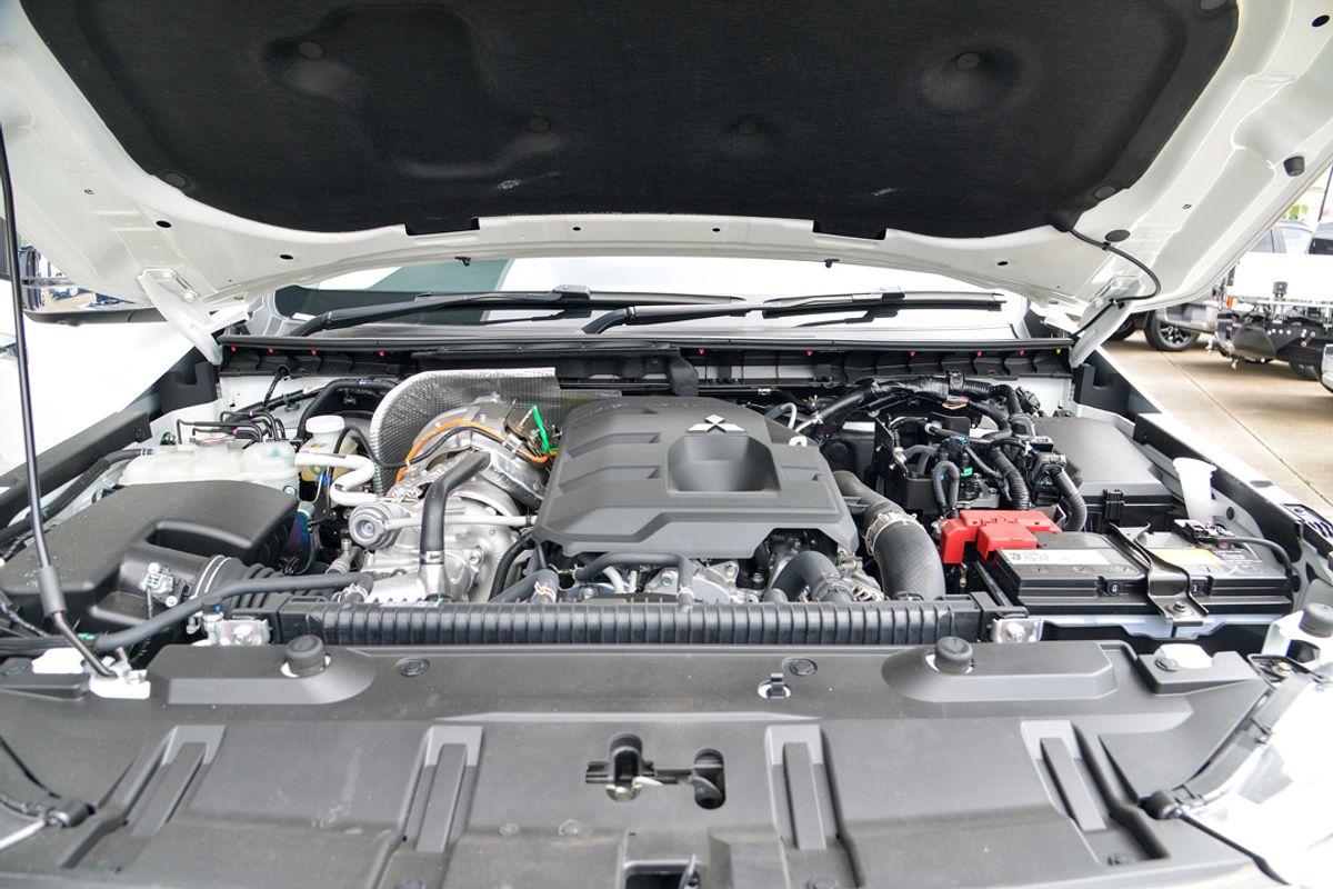 2024 Mitsubishi Triton GLS MV 4X4