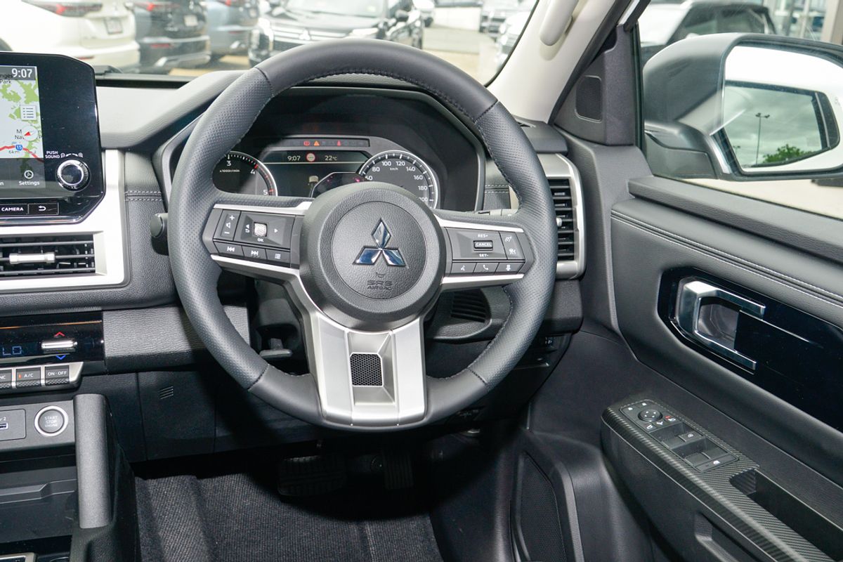 2024 Mitsubishi Triton GLS MV 4X4