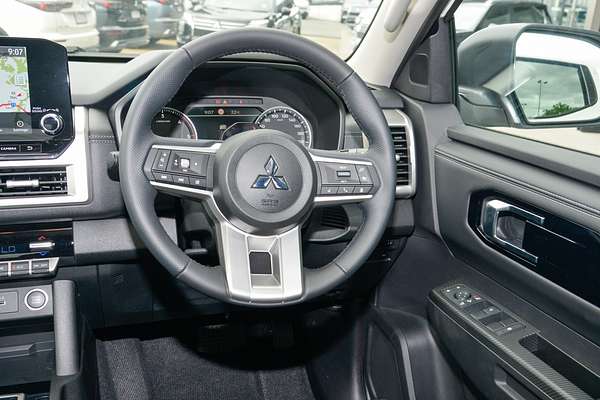 2024 Mitsubishi Triton GLS MV 4X4