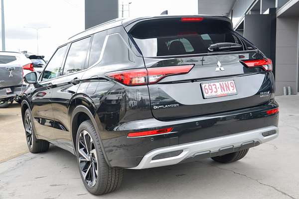 2025 Mitsubishi Outlander PHEV Exceed ZM