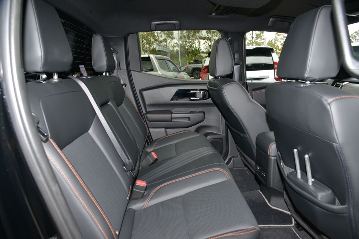 2025 Mitsubishi Triton GSR MV 4X4