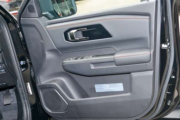 2025 Mitsubishi Triton GSR MV 4X4