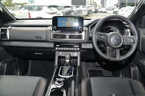 2025 Mitsubishi Triton GSR MV 4X4