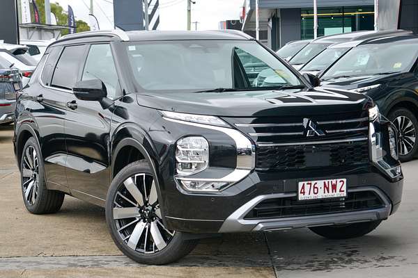 2025 Mitsubishi Outlander Exceed ZM