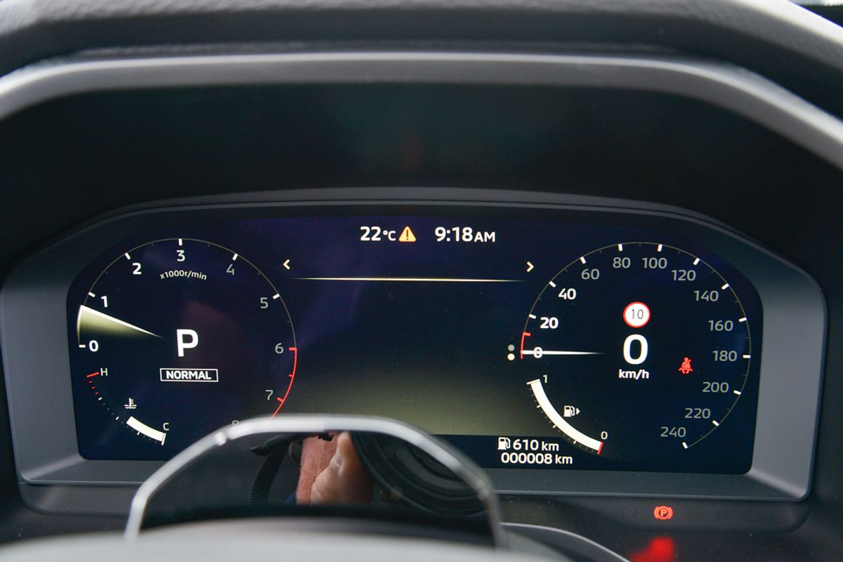 2025 Mitsubishi Outlander LS ZM