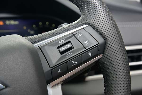 2025 Mitsubishi Outlander LS ZM