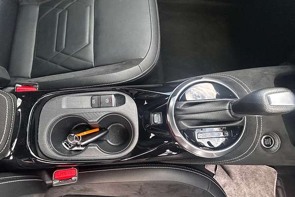 2022 Nissan JUKE Ti F16