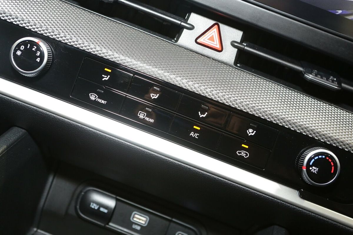 2024 Kia Sportage S NQ5