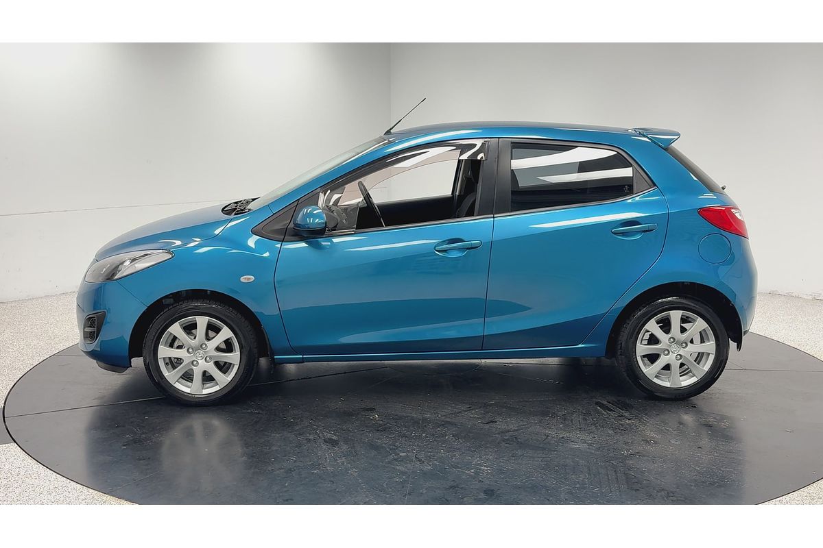 2011 Mazda 2 Maxx DE Series 1