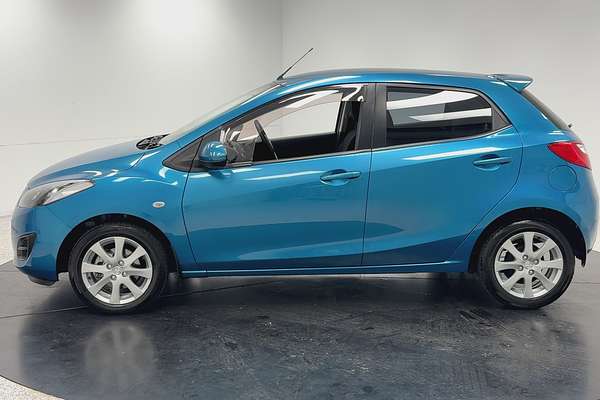 2011 Mazda 2 Maxx DE Series 1