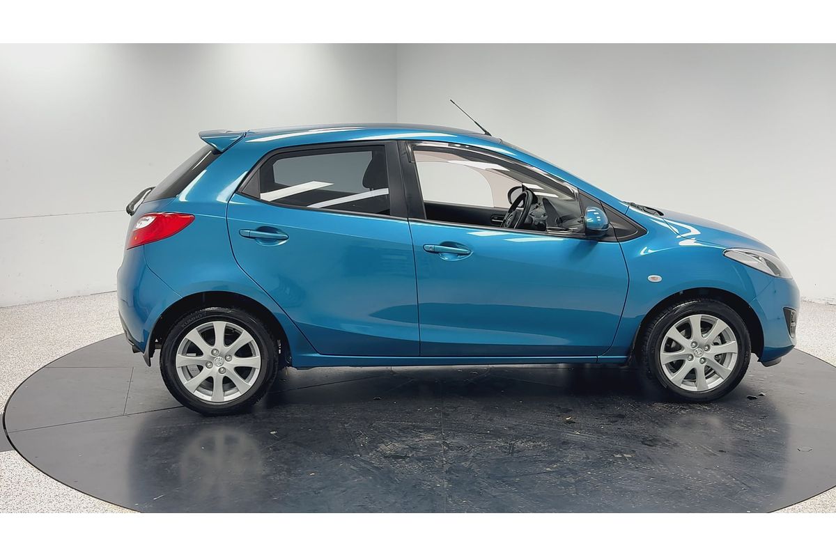 2011 Mazda 2 Maxx DE Series 1