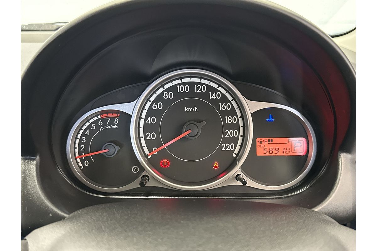 2011 Mazda 2 Maxx DE Series 1