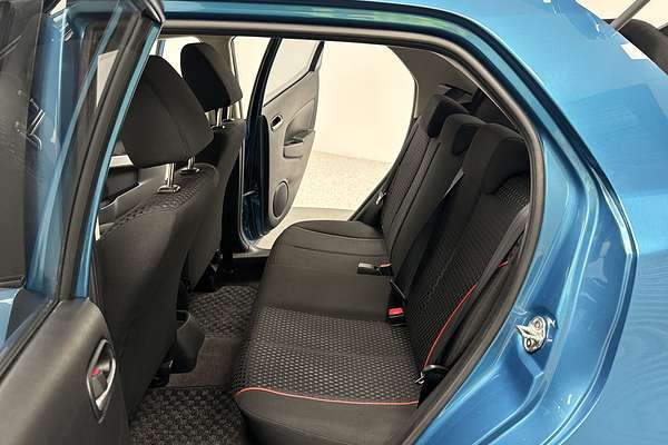 2011 Mazda 2 Maxx DE Series 1