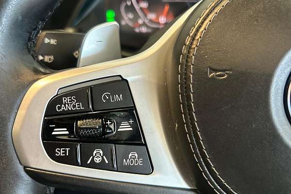 2020 BMW X6 M50i G06