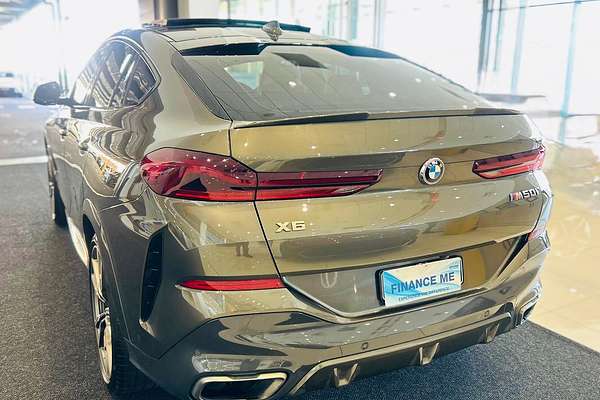 2020 BMW X6 M50i G06