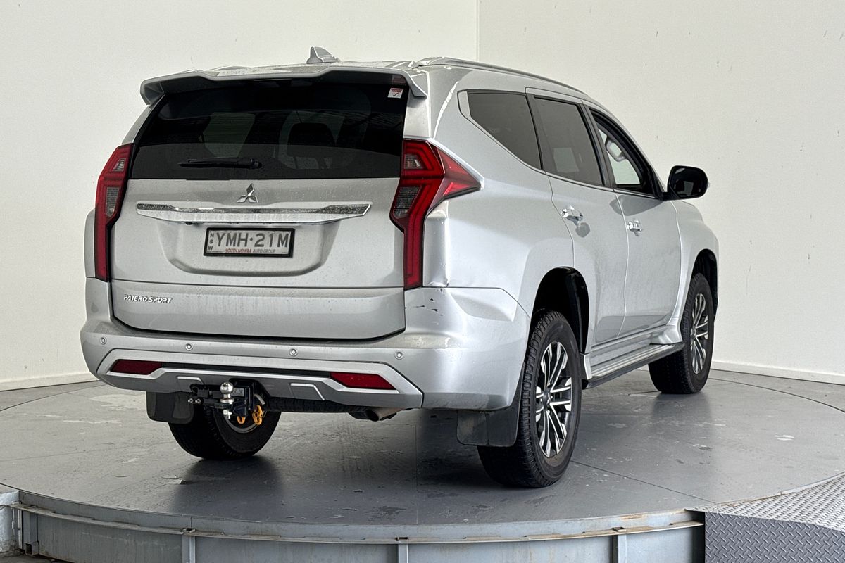 2022 Mitsubishi Pajero Sport GLS QF