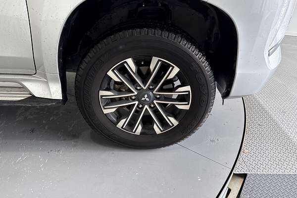 2022 Mitsubishi Pajero Sport GLS QF