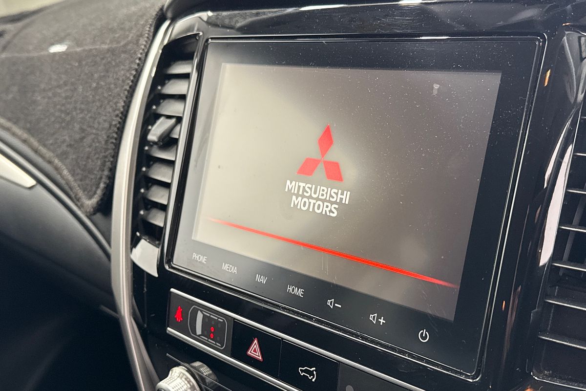 2022 Mitsubishi Pajero Sport GLS QF