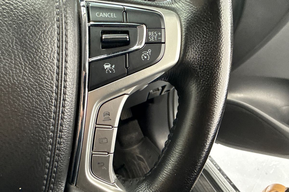 2022 Mitsubishi Pajero Sport GLS QF