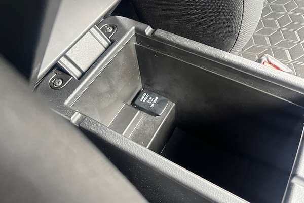 2023 Mitsubishi ASX GS XD