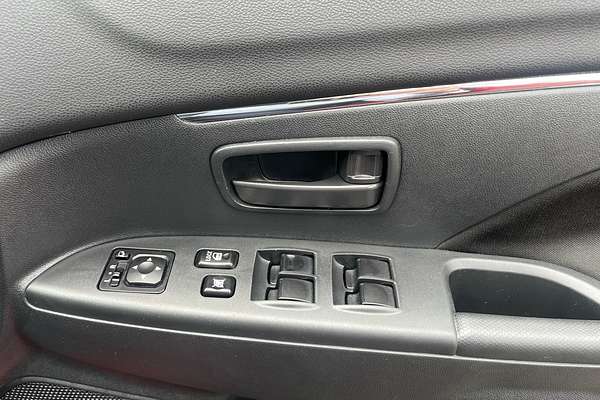 2023 Mitsubishi ASX GS XD