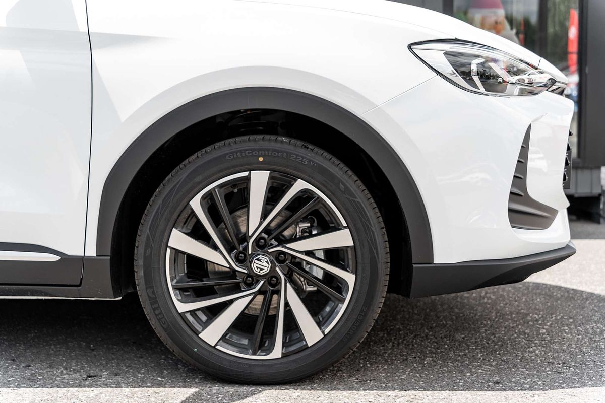 2025 MG ZS Essence Hybrid+ ZS32