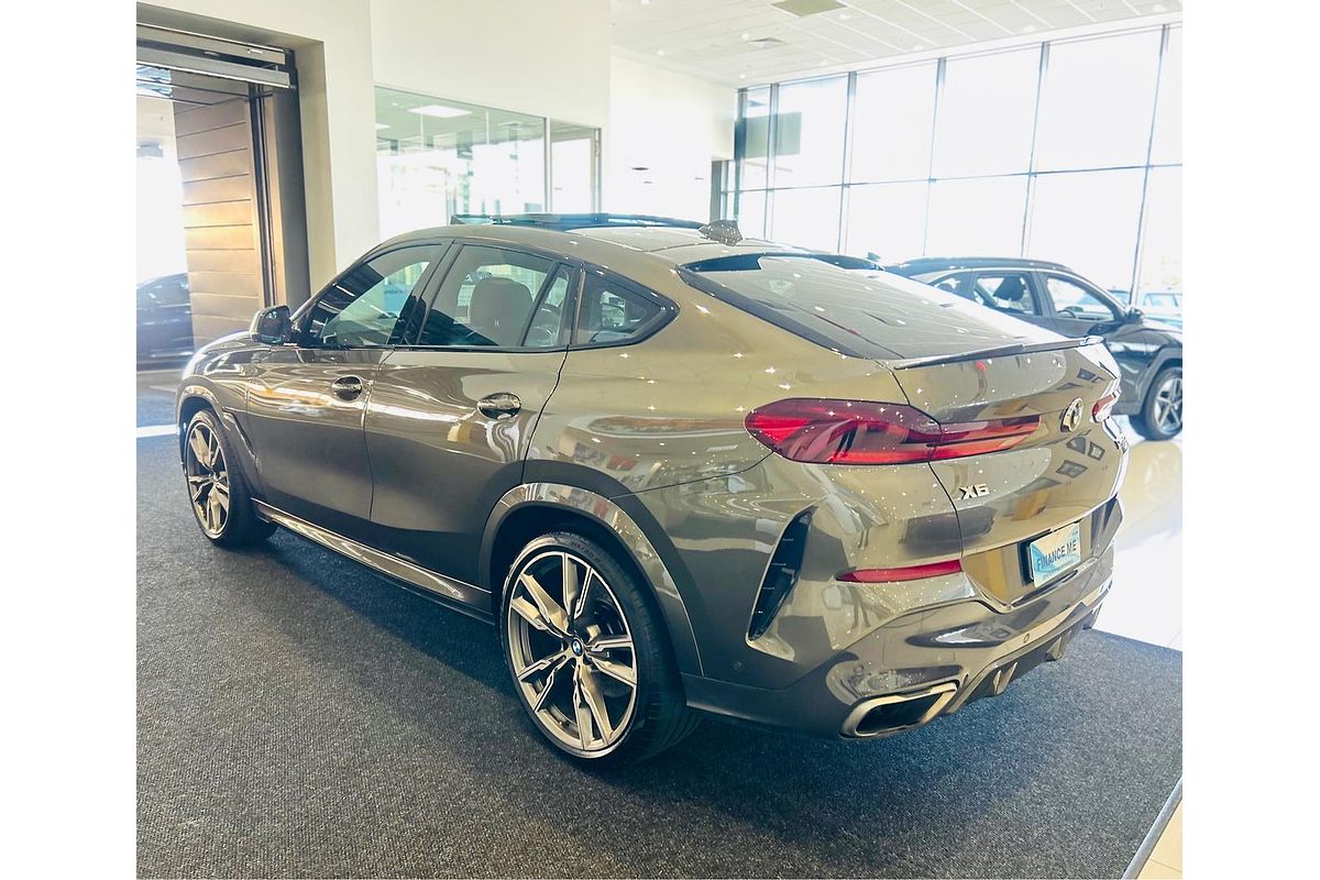 2020 BMW X6 M50i G06