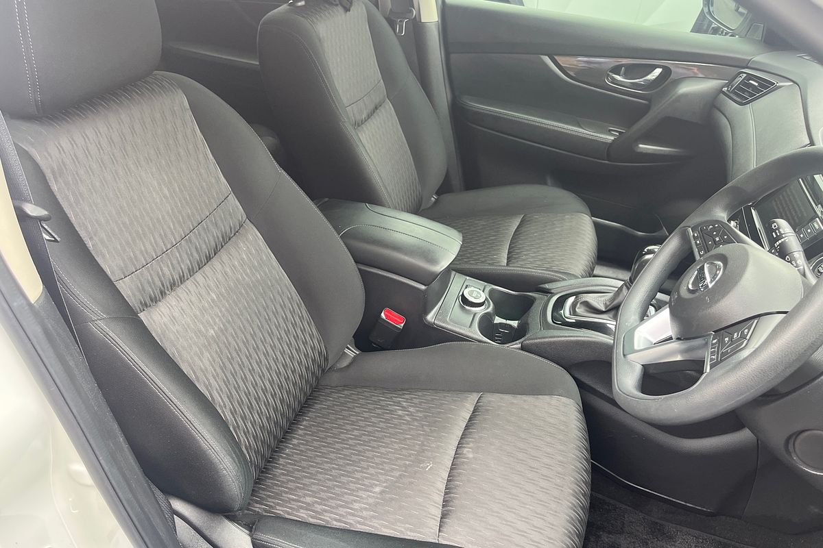 2022 Nissan X-TRAIL ST T32