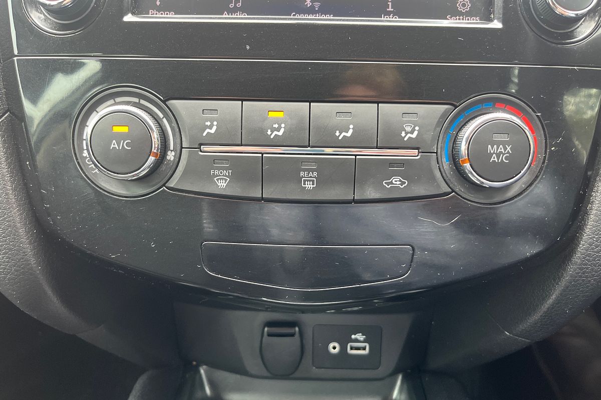 2022 Nissan X-TRAIL ST T32