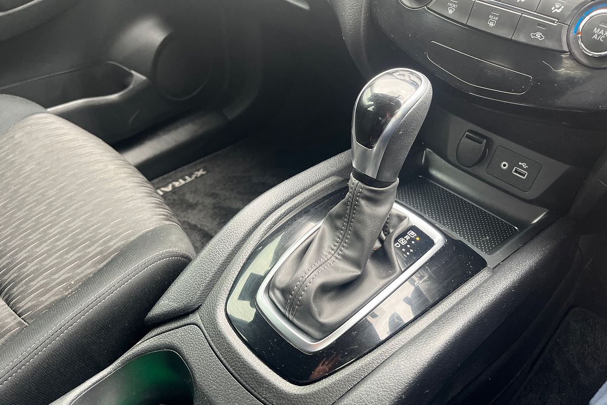 2022 Nissan X-TRAIL ST T32