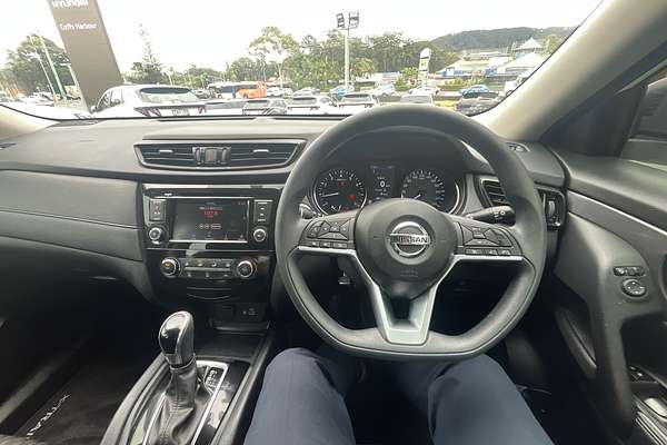 2022 Nissan X-TRAIL ST T32